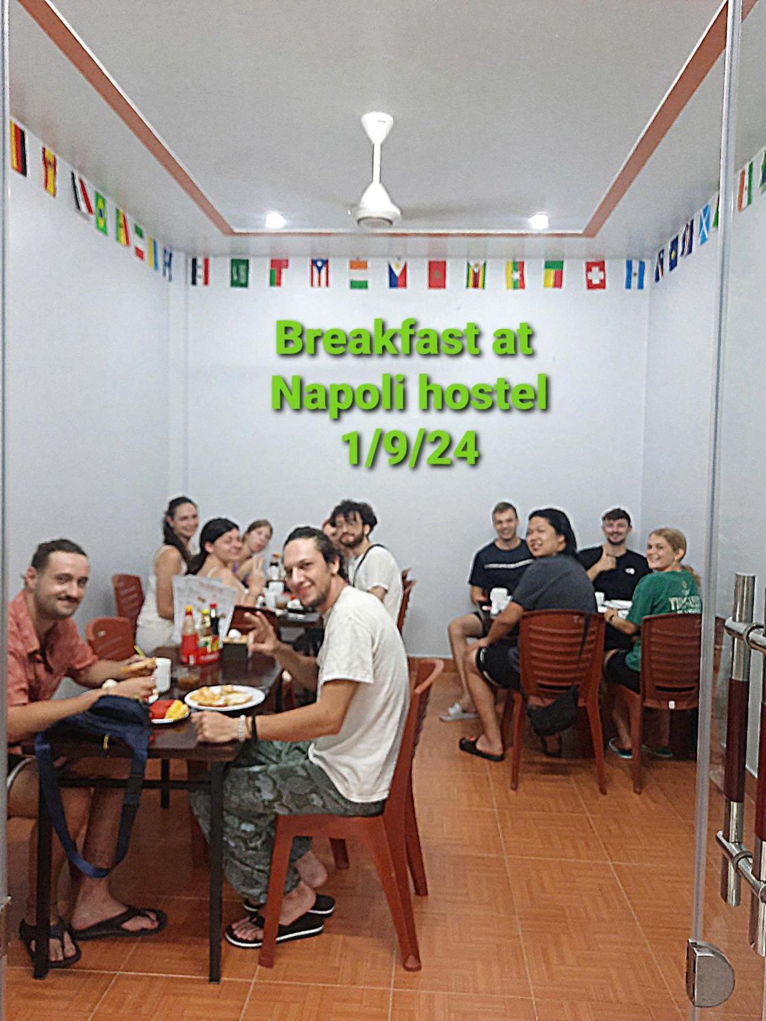 Napoli Hostel Chan Chau Extérieur photo